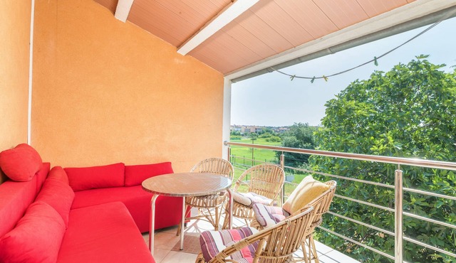 One bedroom apartment with terrace Fažana (A-13742-e)