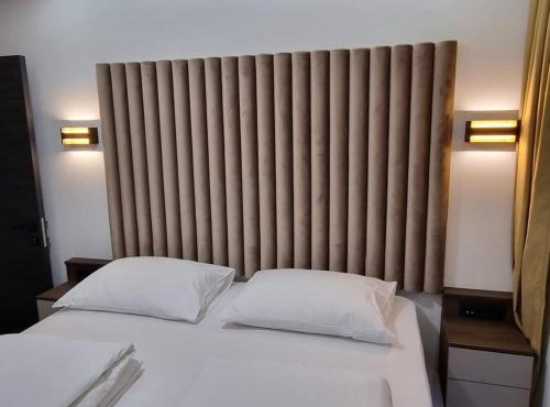 OSIJEK LUXURY CENTER - self check in, free private parking, Ulica Ivana Gundulica 82