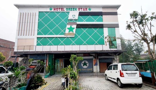OYO Hotel Green Star in Bulandshahr