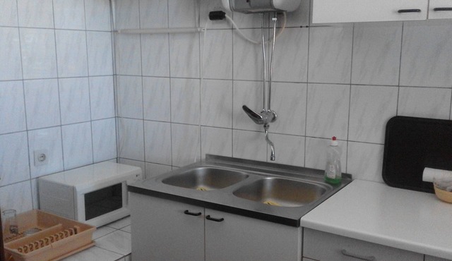 Paiz Home - Near the main beach and town center in Trpanj