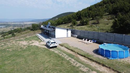 Panoramic House in Coronini