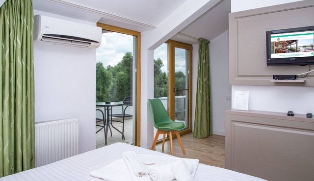 Paradise Delta House in Crisan
