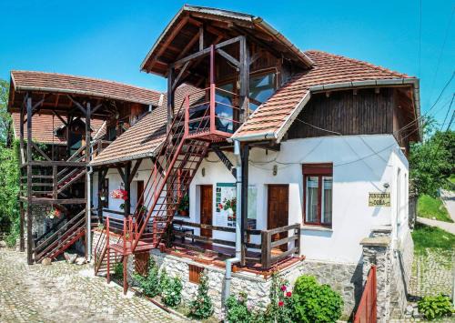 Pensiunea DORA SASCA in Sasca Montană