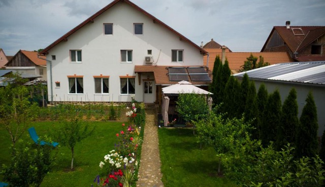 PENSIUNEA ILEANA "Adults Only" in Orlat