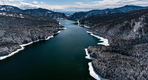 Pensiunea Lac in Capatanenii Pamanteni