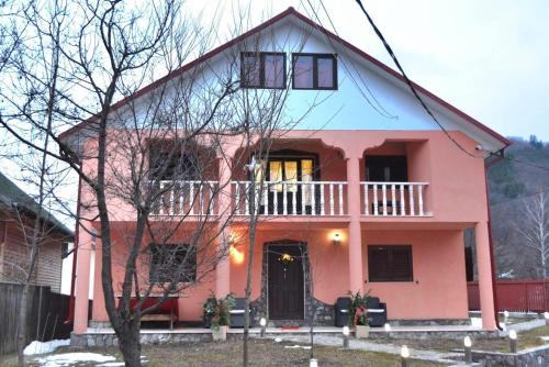 Pensiunea Lui Nea Nicu Lepsa in Lepşa