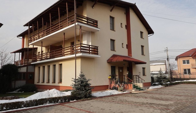 Pensiunea Maria in Floresti