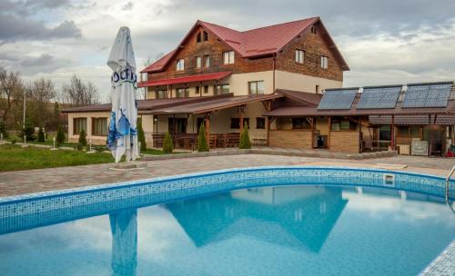Pensiunea Victoria in Şuţu