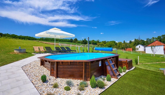 Pet friendly home in Banovo with sauna