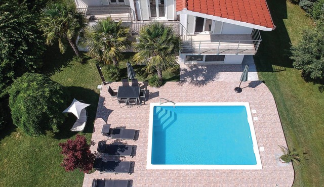 Pet friendly home in Sinj