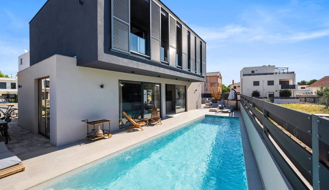 Pet friendly home in Vodice with sauna