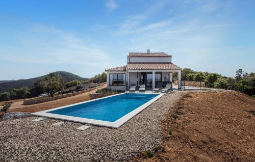 Pet Friendly Home In Zman