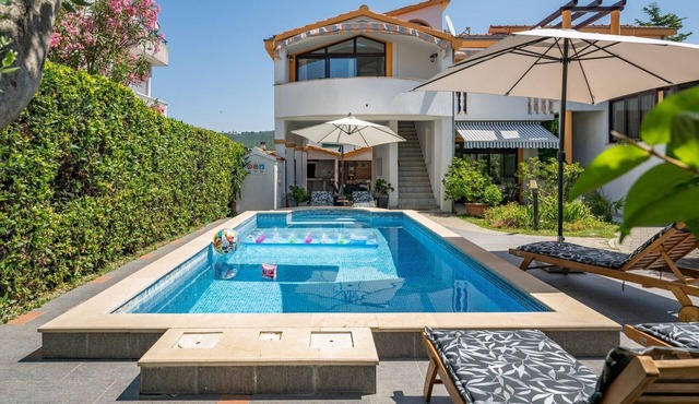 Petra in Bibinje (Haus für 6-8 Personen)