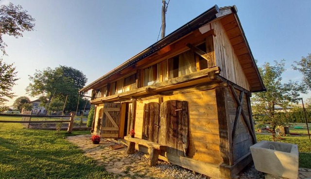 Pig barn - Svinjaki in Krasinec