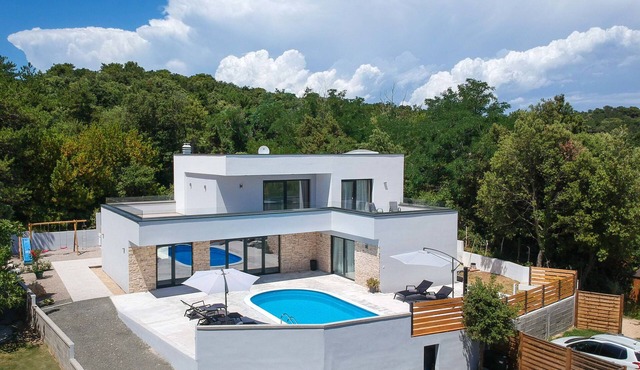 Pinnidae by Interhome