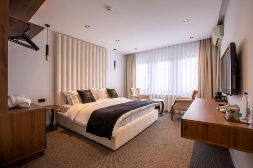 Plaza Boutique Hotel in Prishtinë