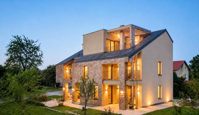 Plitvice Nest - 2 Bedrooms & 2 Bathrooms Gallery Apartment in Rakovica