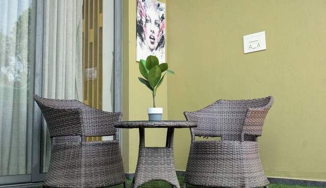 Rare Aura Villa - Luxury Private Pool Getaway Near Bangalore in Bengaluru