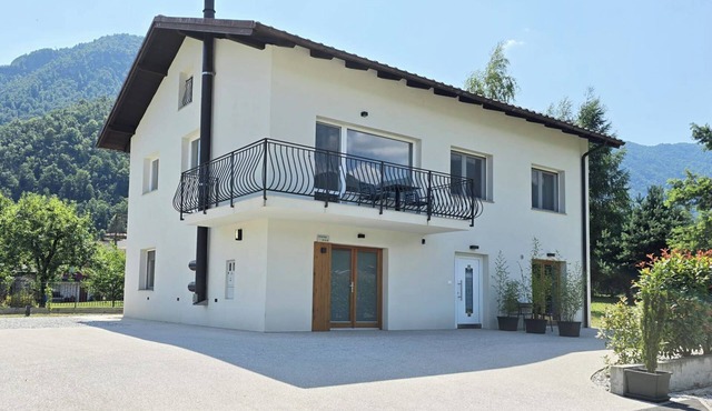 Razor Vista Apartments in the Soča Valley near Triglav National Park - Apartment L in Tolmin