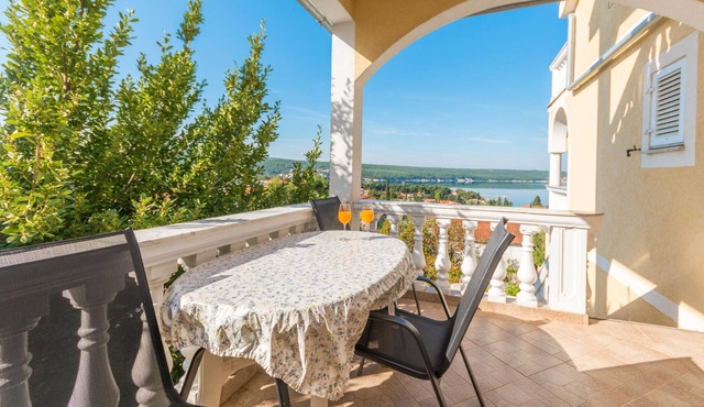 Relax from everyday stress in one of these cozy and practically furnished vacation apartments in Kar
