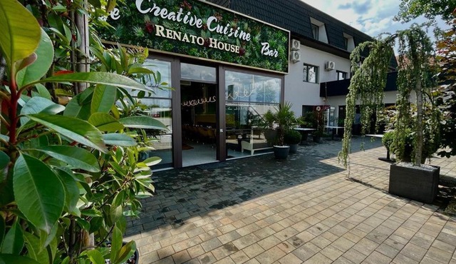 Renato HOUSE in Târgu Jiu