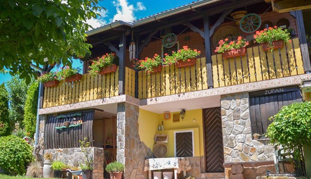 Romantic Cottage In Real Nature - Happy Rentals in Trebnje