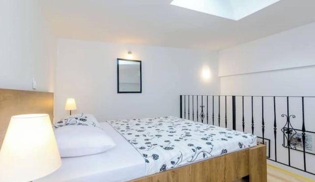 Rooms Baza - Duplex Triple Room No.5 in Dubrovnik