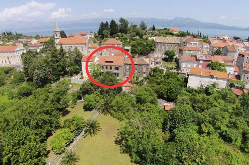 Rooms with a parking space Trpanj, Peljesac - 10422 in Trpanj