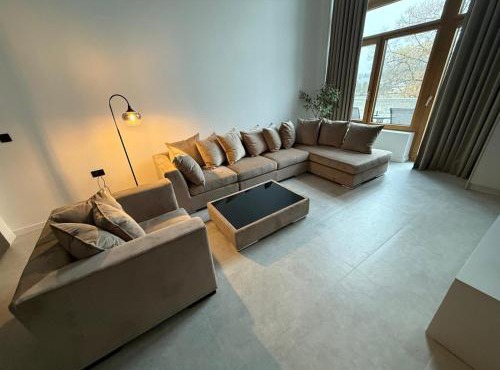 Royal Loft Residence in Tirgu Jiu