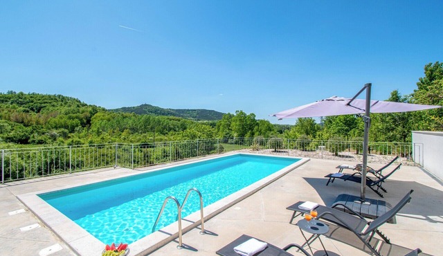 Rural detached beautiful villa with private pool in Pazin