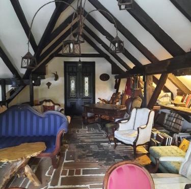 Rustic Charm a Unique and Antique Apartment