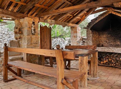 Sage House in Trpanj
