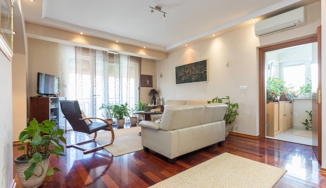 Sea view apartment Silvija