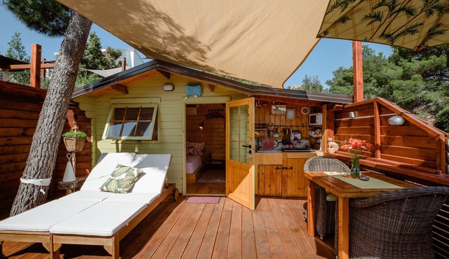 Sea View Treehouse Retreat on amazing Šolta Island