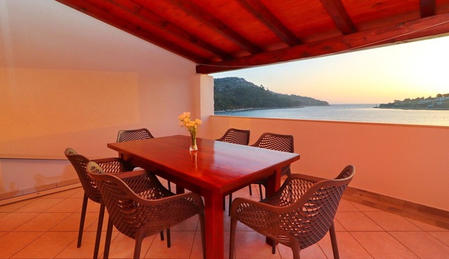Seafront Apartments Anthony - Two Bedroom Apartment with Terrace and Sea View in Lastovo