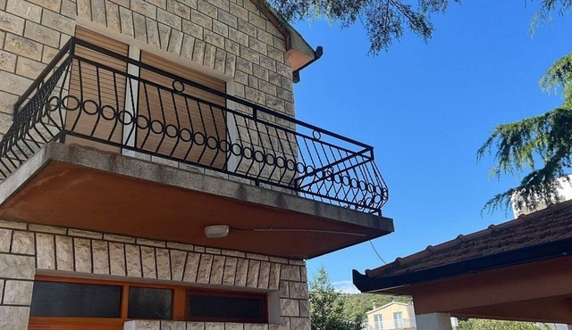 Seaside holiday house Poljica, Trogir (K-23107)