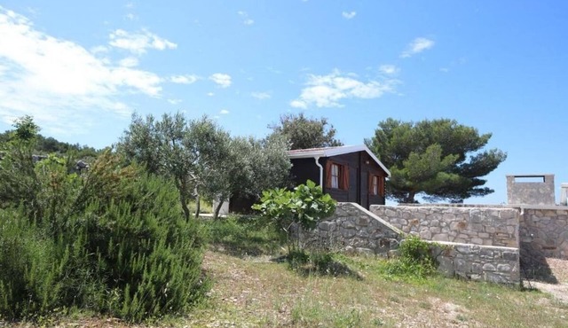 Secluded house with a parking space Cove Mikavica, Žirje (K-22367)