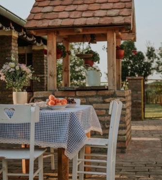 Seosko turističko domaćinstvo Biser in Stara Bingula