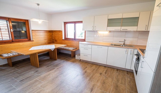 Serene Hollow Holiday Home with Mountain View - Two Bedroom Holiday Home with Mountain View in Cerklje ob Krki