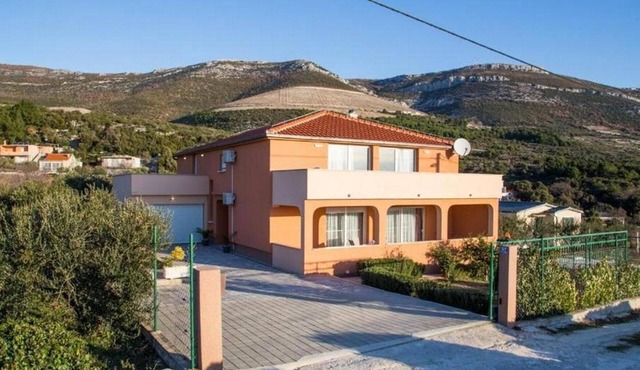 Seven Bedroom Villa with Pool