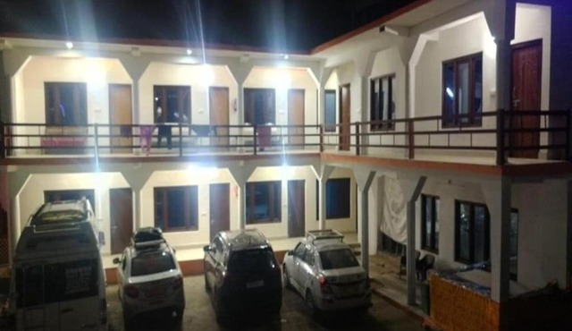 Shiv Someshwar Homestay By StayApart in Kharsālī