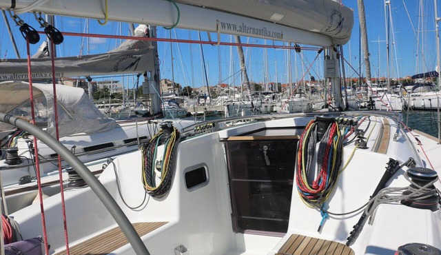 Sibenik Sun and Beach Sailing Extravaganza: A Croatian Coastal Adventure