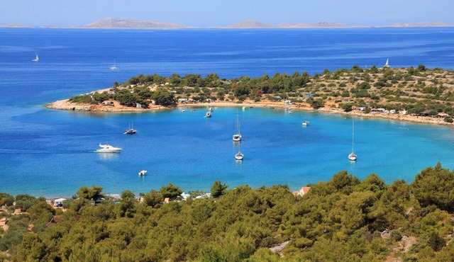 Sibenik Sun-Kissed Sailing: A Luxurious Beach Experience in Croatia