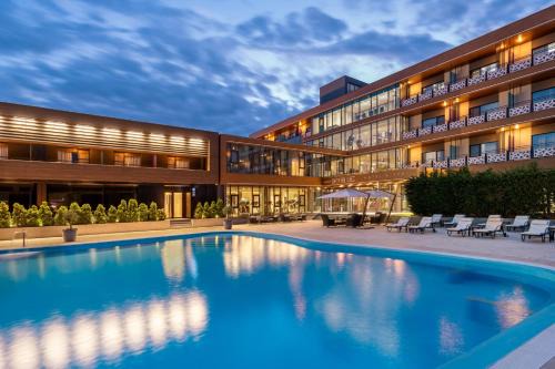 Sky Blue Hotel & Spa in Paulestii Noi