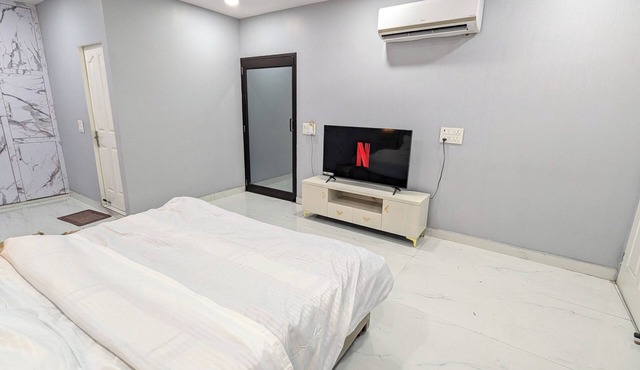 Sky High Serenity: Your Rooftop Retreat in New Delhi in Delhi