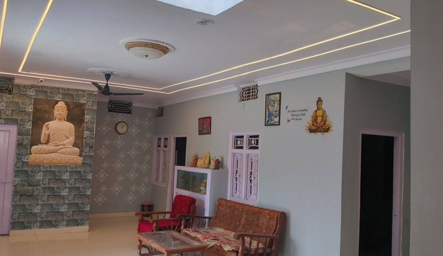 Soothing bed & breakfast with WiFi in Khajuhi in Khajuhi