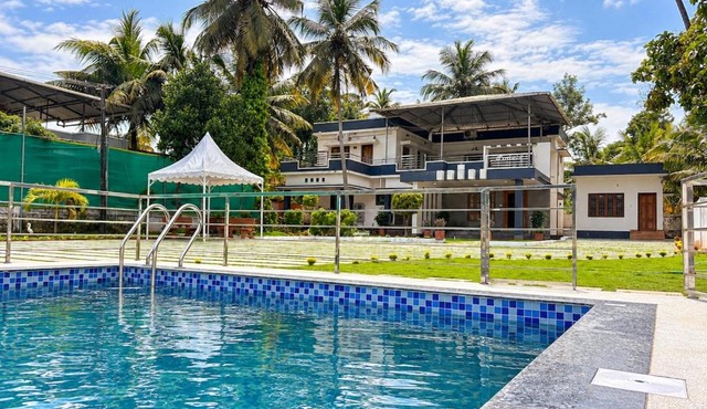 Soundarya Villa 5 BHK Private Pool Villa near Someshwara Beach Mangalore in Ullāl