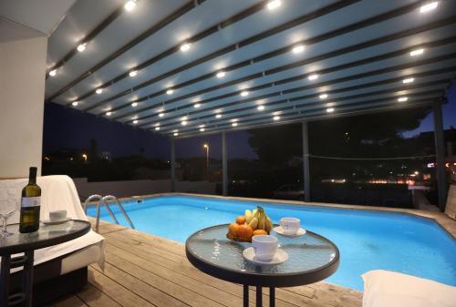 SPA Villa ALEMI, Private Pool, Sauna & Free Parking