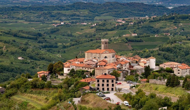 Spacious App Breza With Amazing View, Kojsko, Slovenia in Kojsko
