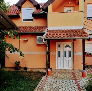 Stan na dan J & M in Vršac